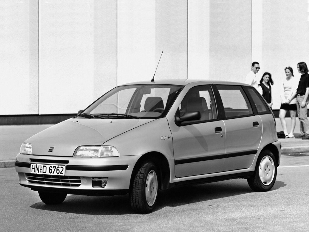 Fiat Punto 1 поколение, хэтчбек 5 дв. (09.1993 - 08.1999)